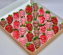 Клубника в шоколаде Pretty Berry