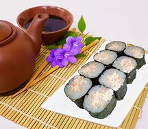 Ролл с крабом