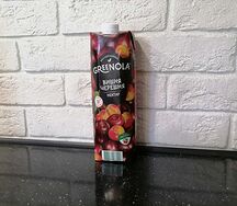 Сок GreeNOLA вишня