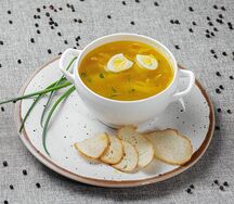 Куриный суп с домашней лапшой