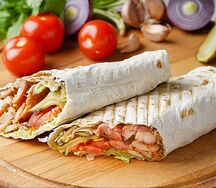 Шаурма Вкус Азии с ананасом и соусом карри