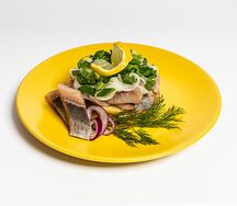 Салат картофельный с сельдью