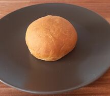 Булочка пшеничная