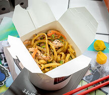 Вок с курицей