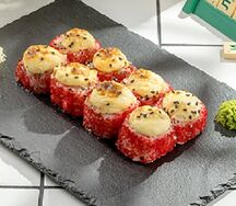 Ролл запеченный с копченой рыбой