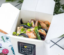 Вок с морепродуктами