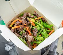 Вок с говядиной