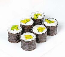 Ролл с авокадо