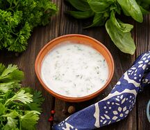 Из Мацони