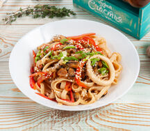 Вок с морепродуктами