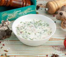 Окрошка на кефире овощная