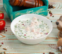 Окрошка на кефире с курицей