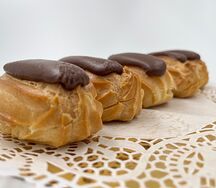 Эклер со сливочно-заварным кремом (мини)