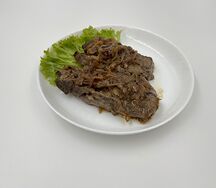 Печень говяжья жаренная с луком