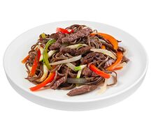 Гречневая лапша с говядиной