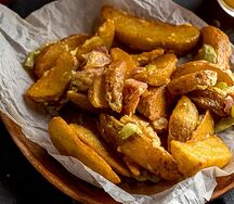 Дольки с беконом и огурцами