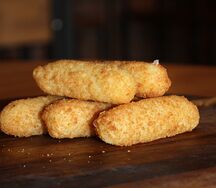 Моцарелла в панировке