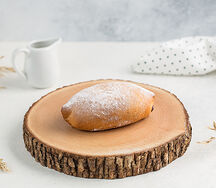 Пирожок с вишней