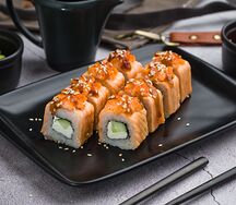 Ролл Филадельфия запеченный