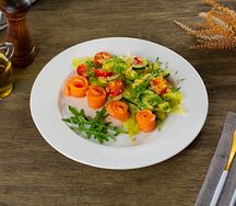 Киноа с лососем