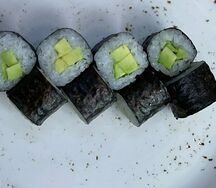 Маки Авокадо