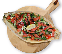 Пиде с лососем