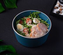 Салат Цезарь с курицей