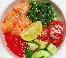 Поке с лососем