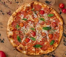 Пицца Пепперони большая