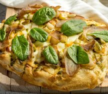 Римская пицца с бастурмой