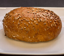 Берлино-деревенский хлеб с семечками