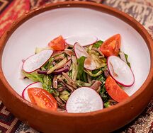 Салат с говяжьим языком