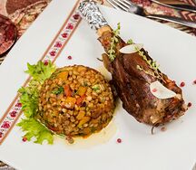 Баранья нога запеченная с булгуром