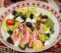 Салат с тунцом