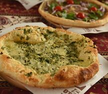 Лепёшка с сулугуни и зеленью