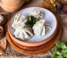 Хинкали вареные с бараниной