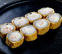 Жареный ролл с креветкой