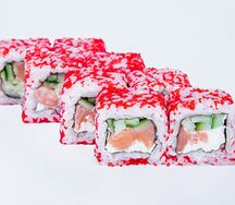 Ролл Калифорния с лососем