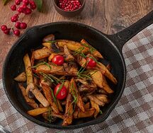 Жареный картофель с грибами