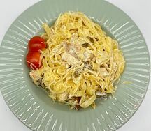 Феттуччине с курицей и грибами