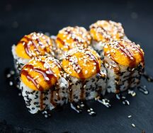 Шанхай хот