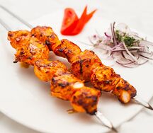 Шашлык из курицы с лавашем