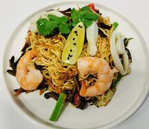 Лапша Ми сао том с морепродуктами