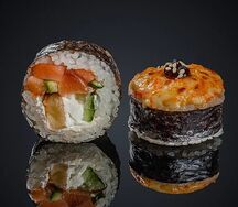 С копченым лососем