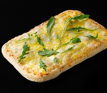 Пицца римская сырная, прямоугольная