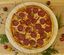 Пицца пепперони