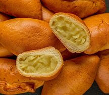Пирожок с картофелем печеный