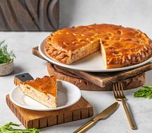 Пирог с ветчиной и сыром