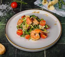 Салат с креветками