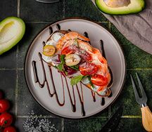 Брускетта с креветками